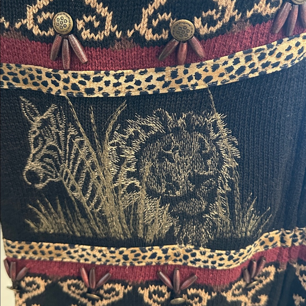 Vintage Sharon Young Black and Red Embroidered Knit Vest. Size Medium - Picture 5 of 8